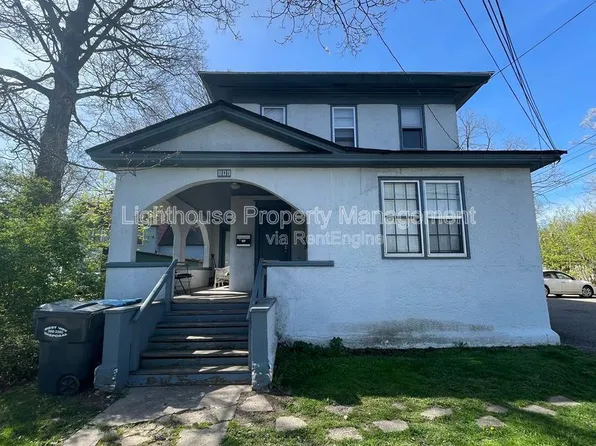 809 W Cedar St APT 2, Kalamazoo, MI 49007