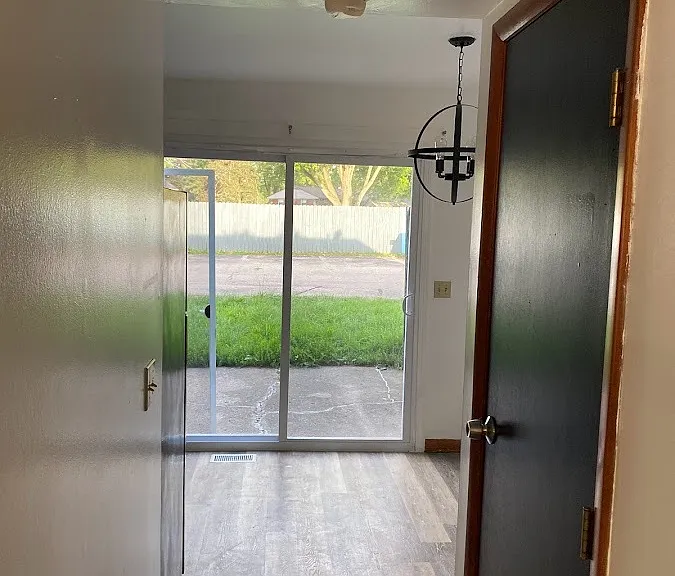 525 Bright Ave — Photo 22
