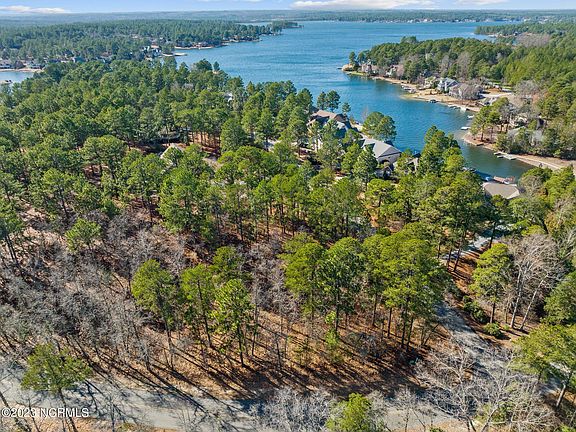 3rd image of 447 Longleaf Drive