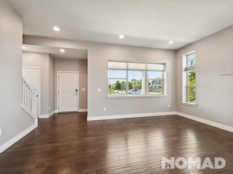2592 Iola St — Photo 5