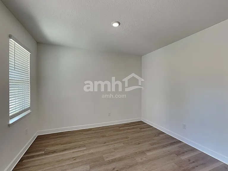 3204 Carthage Ave — Photo 12