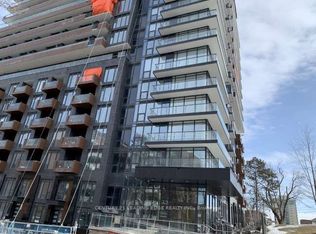 21 Park St E #216, Mississauga, ON