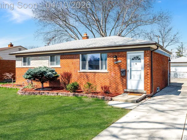 13227 Masonic Blvd S, Warren, MI 48088