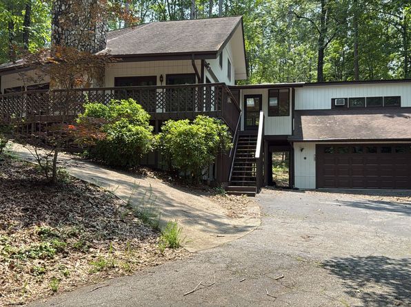 21 Anchorage Ln