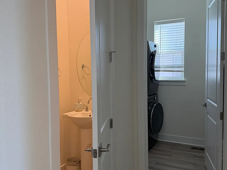 750 Josephine Way — Photo 29