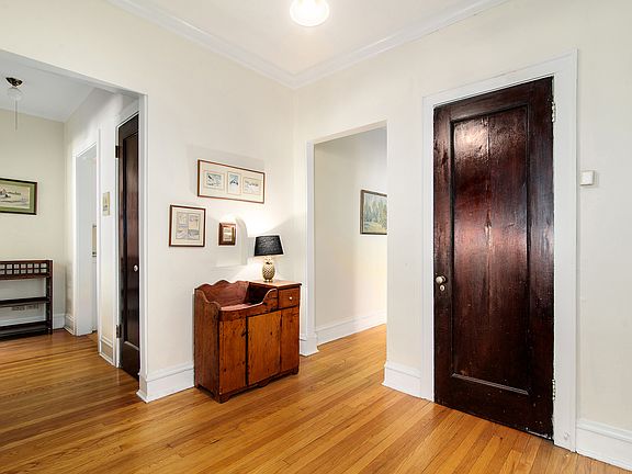 4th image of 1046 Washington Blvd #1046-3