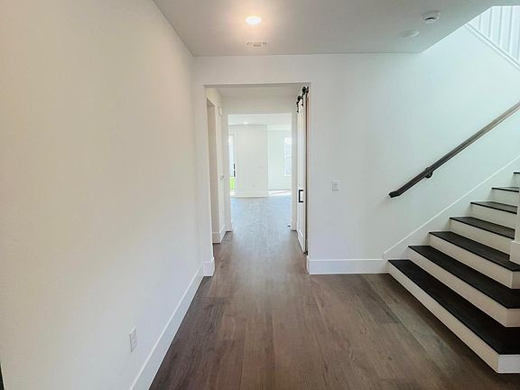2nd image of 17854 Moonstone Way