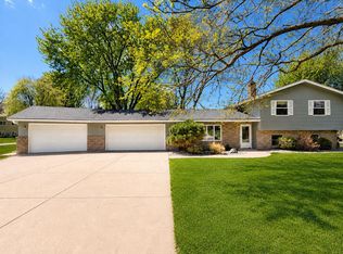 502 Columbus Ave S, New Prague, MN 56071