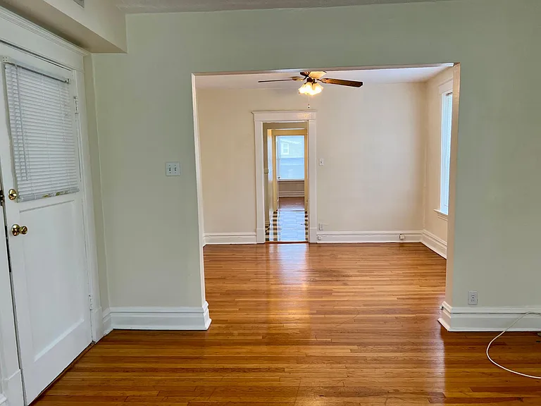 7401 Zephyr Pl #2E — Photo 2