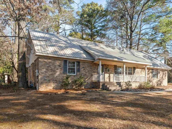 2028 Weeping Willow Ln, Birmingham, AL 35216