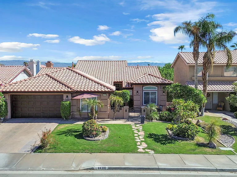44310 Villeta Dr — Photo 3