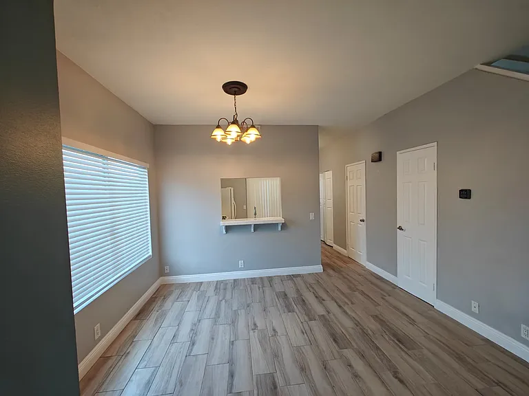 926 W Philadelphia St #97 — Photo 5