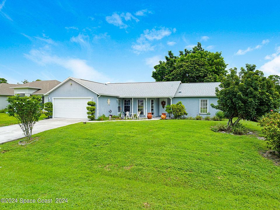 1st image of 299 Vin Rose Cir SE