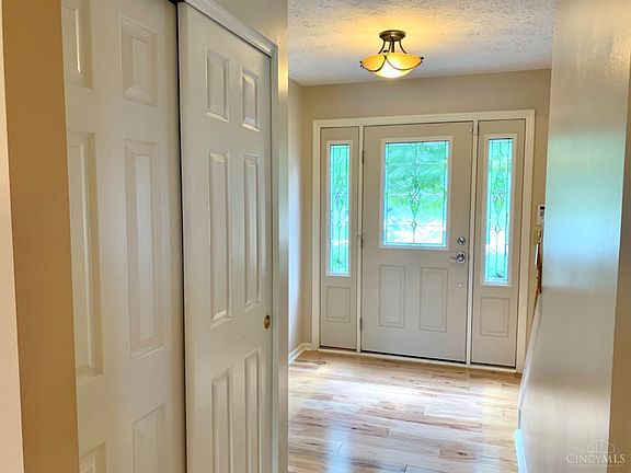 5th image of 6064 Sugartree Ct