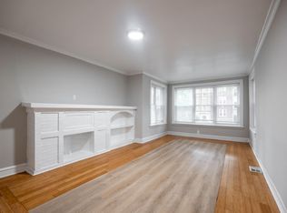 6304 N Oakley Ave #2, Chicago, IL 60659