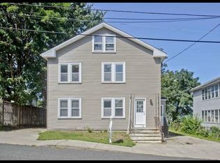 16 Rolf Ave FLOOR 2, Chicopee, MA 01020