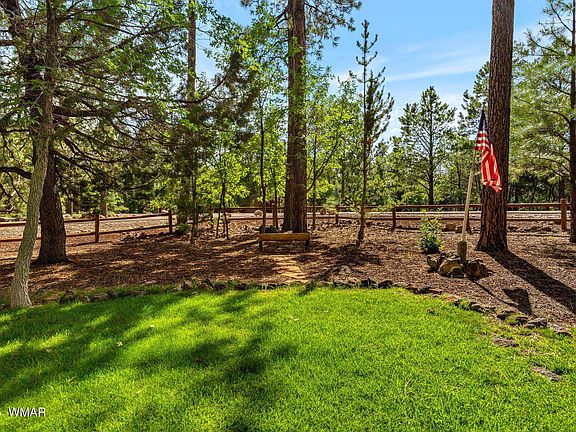 4th image of 2253 E Ridge Dr