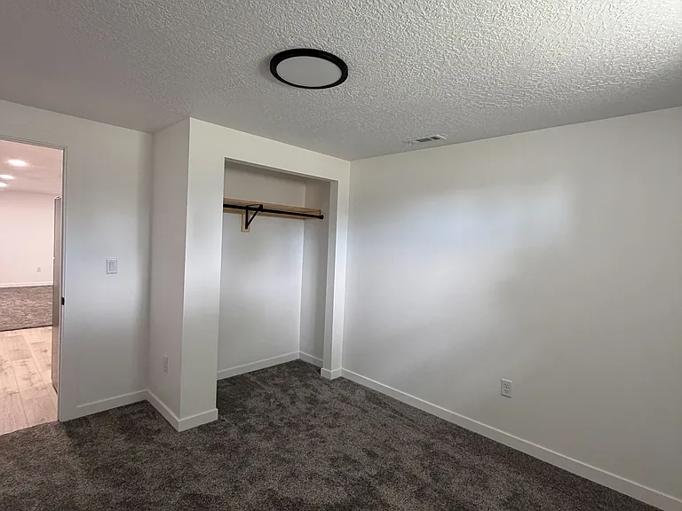 965 Amethyst St — Photo 13