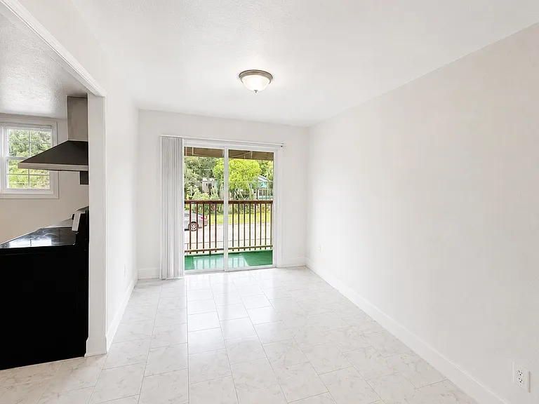 2751 L B McLeod Rd #C — Photo 6