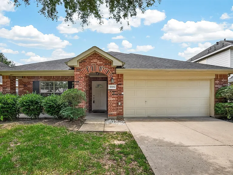 5006 Juniper Walk Ln — Photo 1