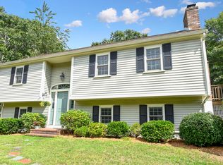 116 Old Valley Rd, Brewster, MA 02631