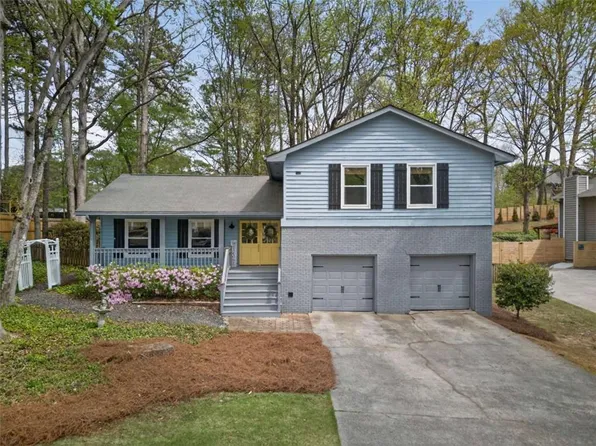 425 Ansley Dr, Roswell, GA 30076