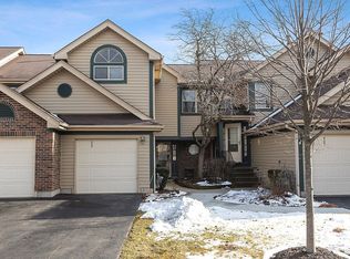 923 Ridgefield Ln #26, Wheeling, IL 60090