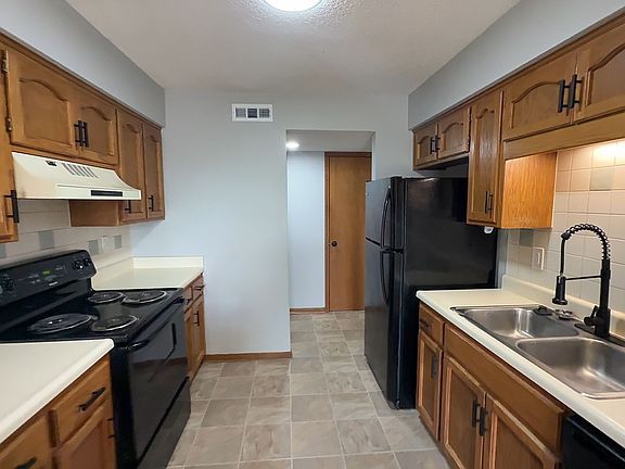 2nd image of 3403 NW Duncan Rd #3405-09