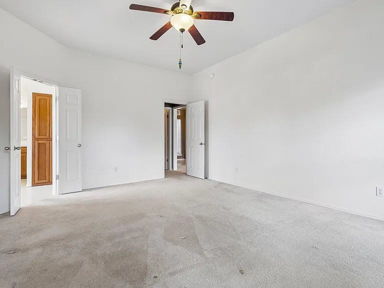 1708 Creekside Ct — Photo 22