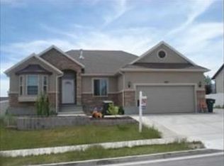 5735 W Coral View Ln, West Valley City, UT 84118
