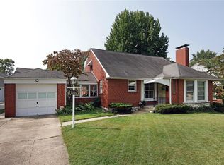 9380 Parkside Dr, Saint Louis, MO