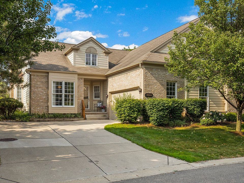 1st image of 39664 Muirfield Ln