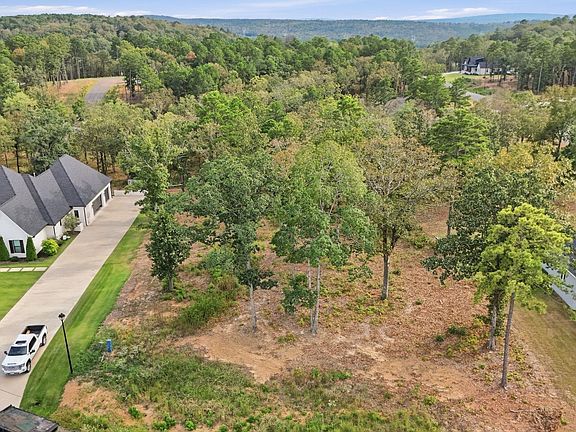 4th image of 2965 Orchard View Dr