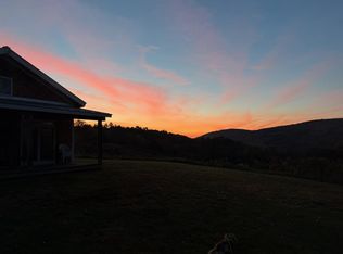 191 Mason Rd, Hartford, VT 05047