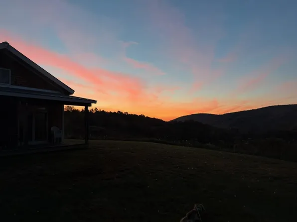 191 Mason Road, Hartford, VT 05047