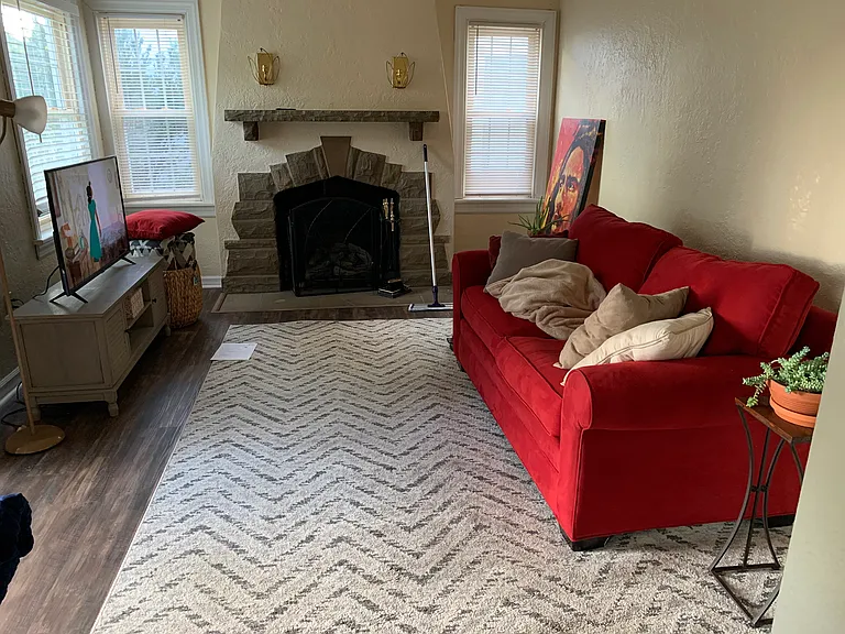 1048 Wilmington Ave — Photo 8