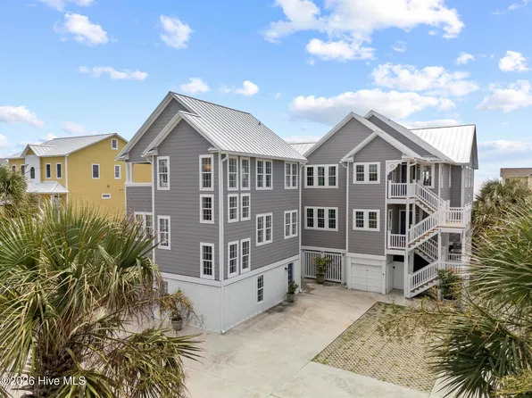 9813 Sandy Court, Emerald Isle, NC 28594
