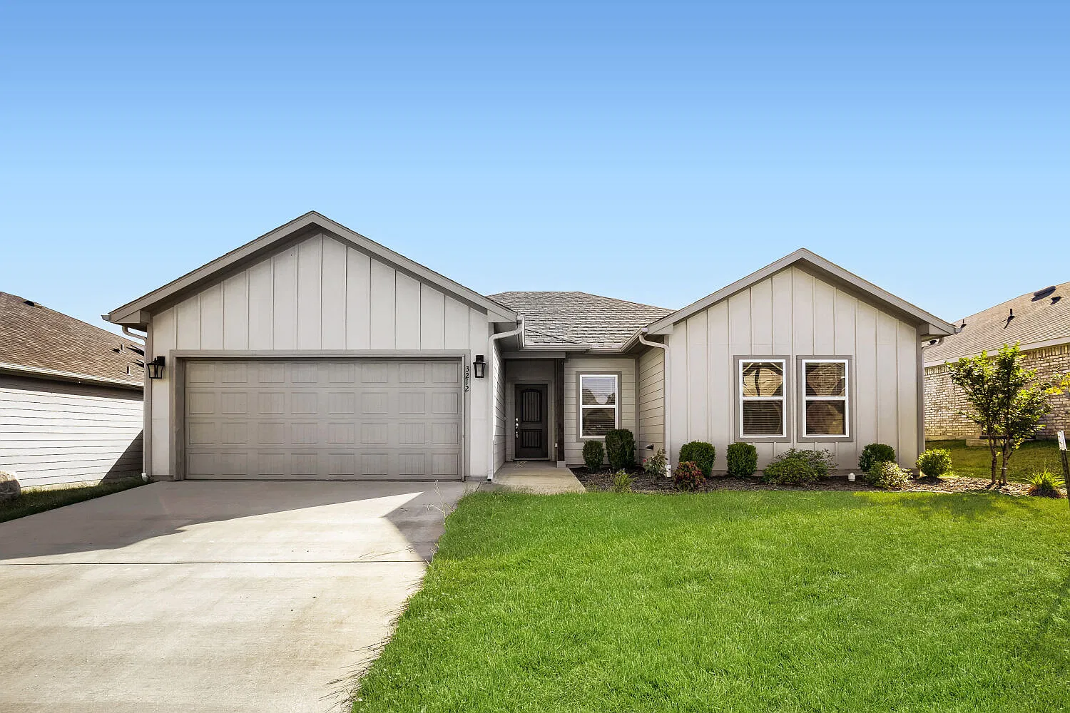 4 bed, 1650 sqft, $1,960 — Photo 3