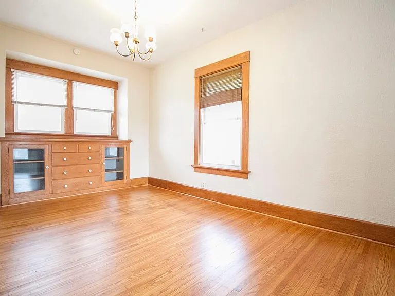 902 Dryden Dr — Photo 4