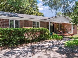 1166 Pleasant Pines St, Mount Pleasant, SC 29464