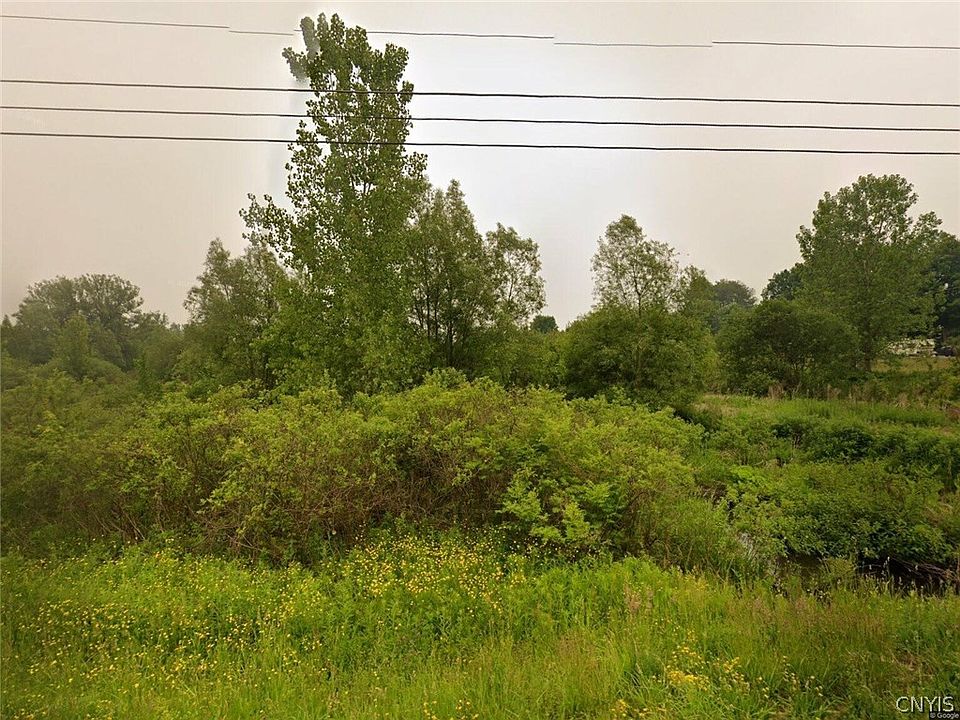 1st image of 315 Russell Rd
