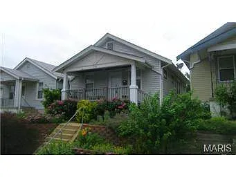 4439 Tholozan Ave photo 1