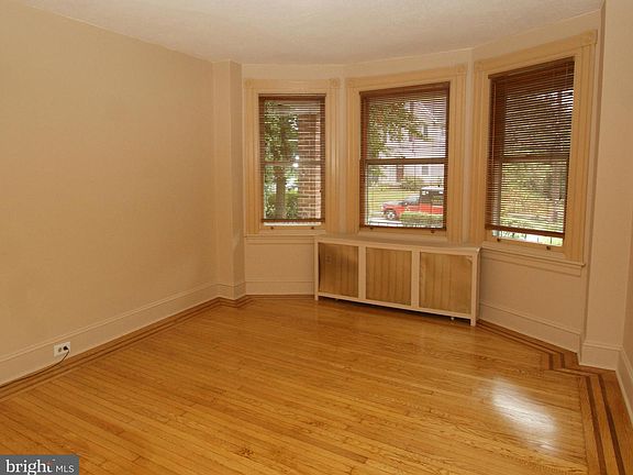 5th image of 418-20 Paoli Ave
