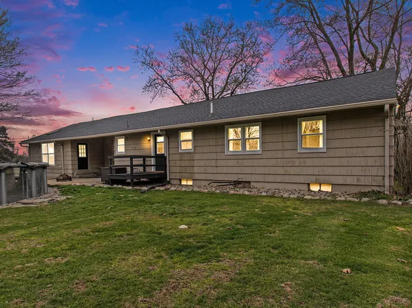 2567 Gilbert Ave, Niles, MI 49120