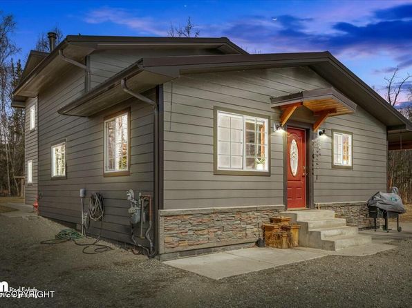 6331 E Pike Ave, Wasilla, AK 99654