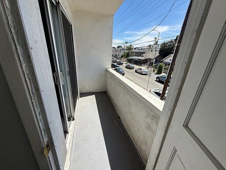 1032-1036 S Normandie Ave #9 — Photo 17