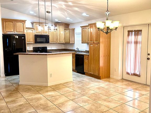 4th image of 1442 Deming Dr SE