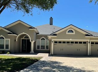 950 Brook Hollow Ct, Orange Park, FL 32065