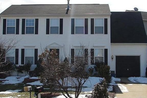 2nd image of 10 Saint Roberts Dr