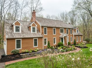 368 S Sugan Rd, New Hope, PA 18938